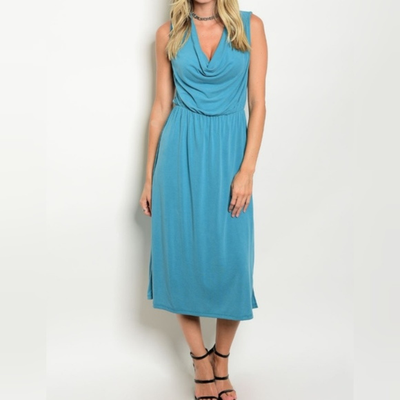 Gilli Dresses & Skirts - L Turquoise Draped Top Midi Dress